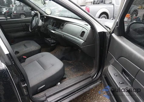 2007 Ford Crown Victoria Police/Police Interceptor из США, поврежденный, VIN 2FAFP71W67X141867